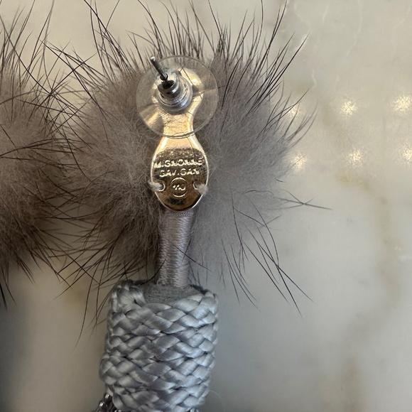 NWOT MIgnonne Gavigan mink and beaded earrings - Picture 3 of 3